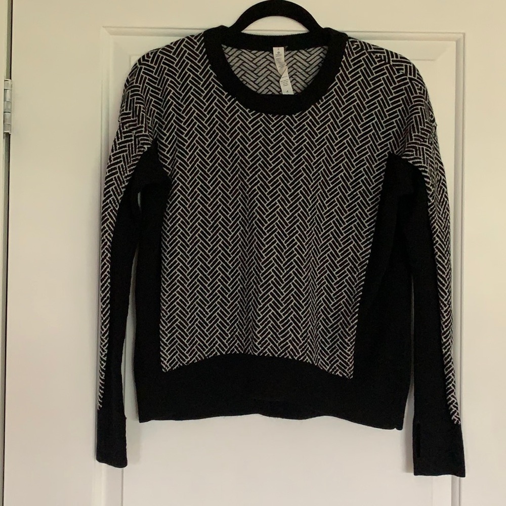 Lululemon sweater